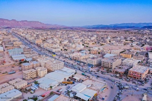 مسلحون يختطفون رجل أعمال بارز في وضح النهار وسط مدينة عتق