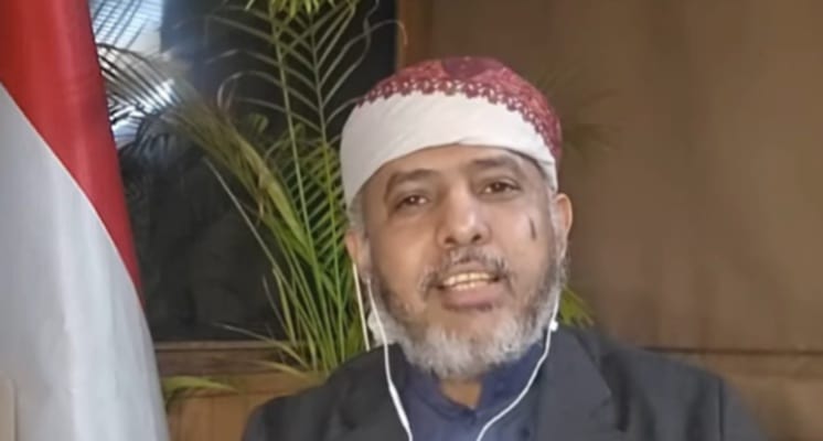 باتيس يحذر الزبيدي: اجتياح حضرموت سيكون قاصمة ظهر للمجلس الانتقالي