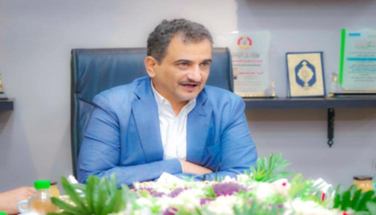 محافظ عدن يصدر قرار بإغلاق جميع محلات بيع القات في المدينة (وثيقة)