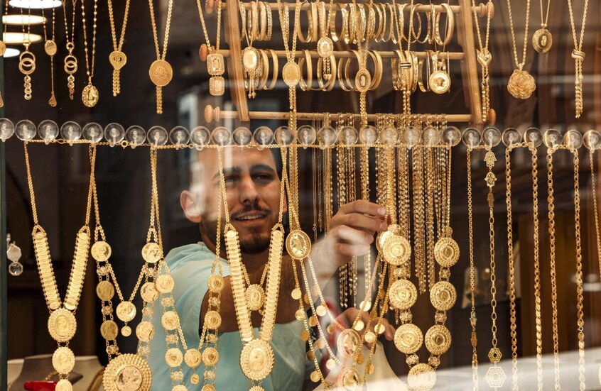 كم بلغ سعر الجرام؟ تعرف على أسعار الذهب في اليمن اليوم