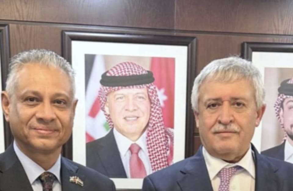 بعد سنوات من التوقف.. مطار عدن يستعد لاستقبال رحلات من دولة كبيرة