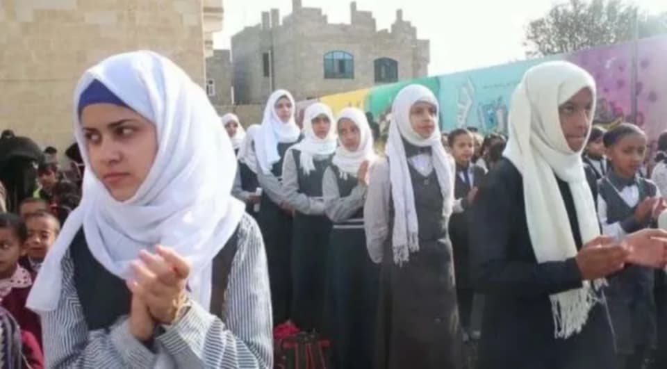 مدارس صنعاء تحت الضغط.. إجراءات تتحول إلى عقوبات جماعية بحق الطالبات