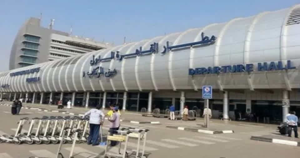 بيان رسمي يضع حداً للشائعات حول زيادة رسوم دخول مصر