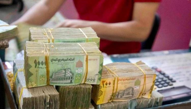 خبير اقتصادي يكشف: أزمة وشيكة تضرب القطاع العقاري في اليمن
