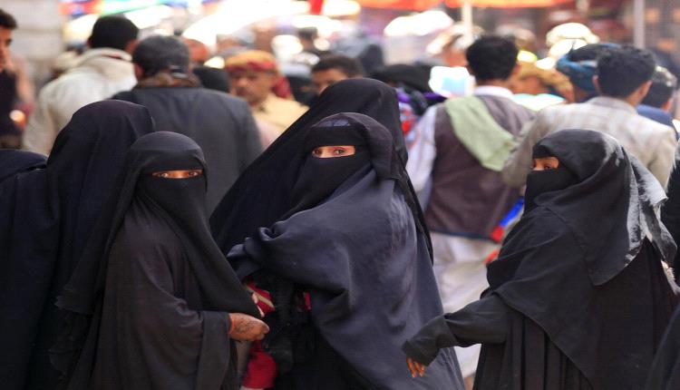 الملابس النسائية تفجر إضرابا تجاريا ثوريا شاملا جنوب صنعاء
