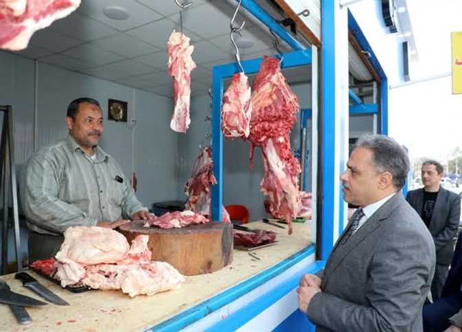 السلطات تحدد أسعار مؤقتة للحوم وتعممها على محلات الجزارة لضبط السوق