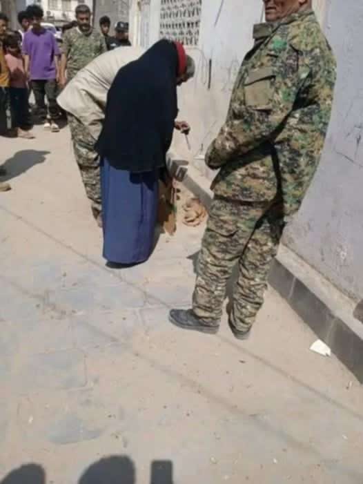 العثور على طفلة حديثة الولادة ملقاة في أحد شوارع عدن