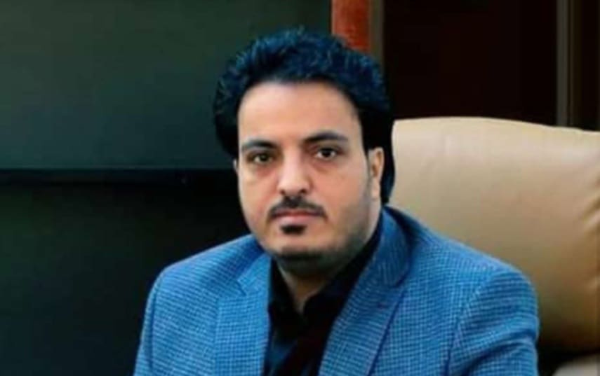 وزير في الحكومة يعلن دعمه للزبيدي ويصف قراراته بالتاريخية