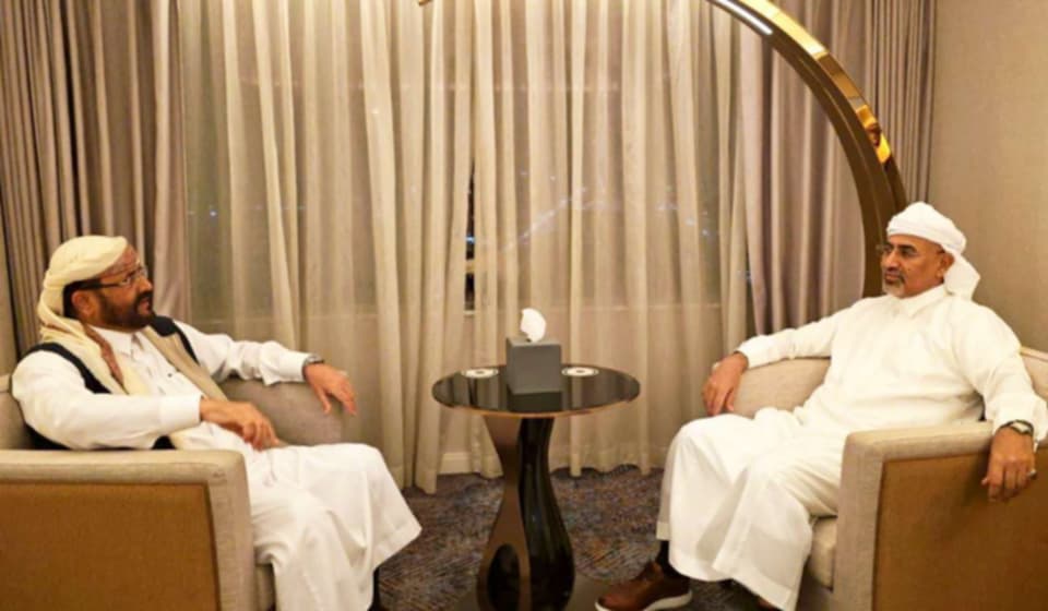 مصدر رسمي يوضح: العلاقة بين الزبيدي والعرادة مستقرة ولا خلافات تُذكر