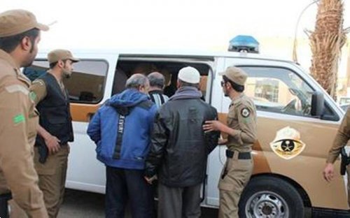 السعودية تعلن عن مهلة نهائية لتصحيح أوضاع المقيمين وإجراءات جديدة لسوق العمل