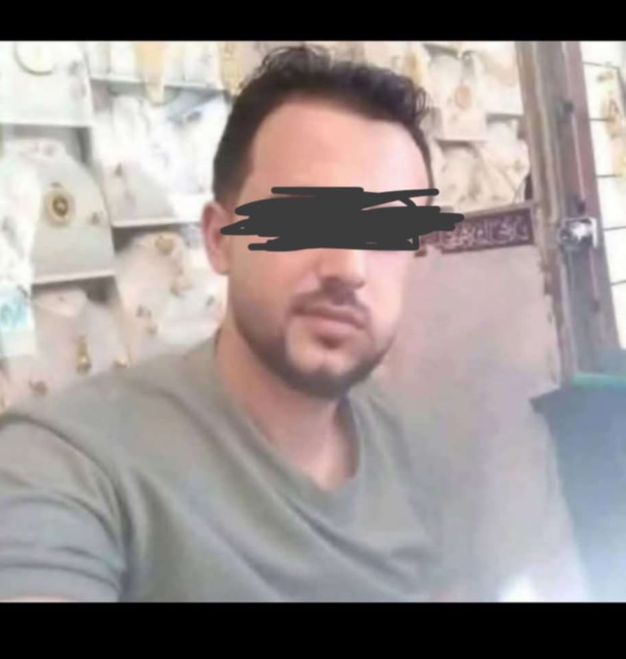 صورة تكشف المستور: هذا هو العامل الذي سرق وطعن في مجوهرات السامعي