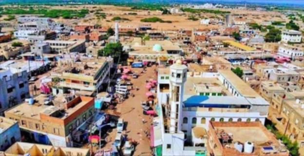 لحظات مرعبة.. زوجة تكتشف زوجها معلقاً داخل المنزل