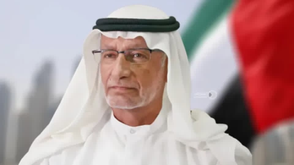 المستشار الإماراتي يواصل تصريحاته الاستفزازية بشأن مستقبل الشرعية اليمنية