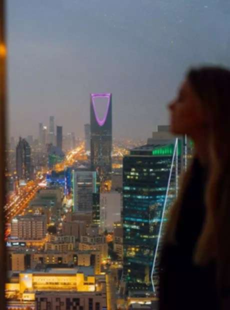 الرياض تشهد حادثًا مأساويًا لمقيم يمني وزوجته خلال نزهة عائلية