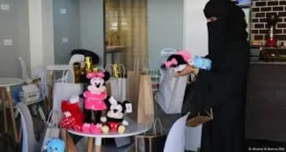 حب مزيف وابتزاز حقيقي: شبكة تستهدف شباب تعز وتسلبهم المال والكرامة"