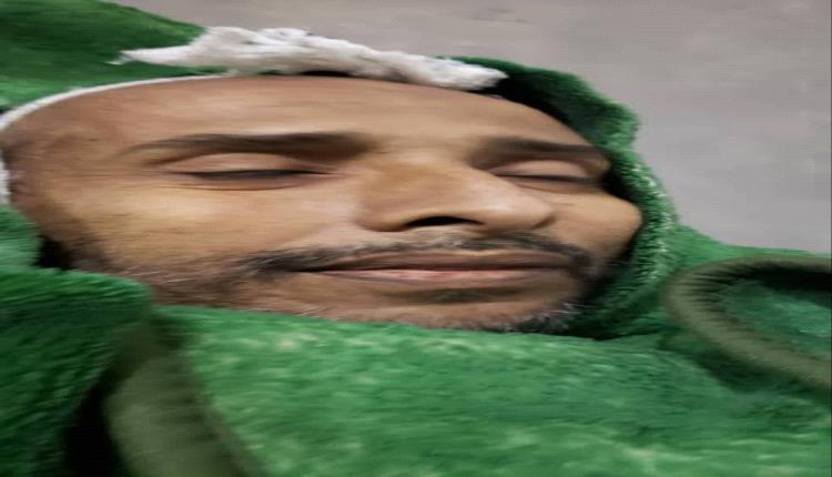 مواطن يروي مأساة وفاة والده بعد رفض مستشفيات صنعاء استقباله: "لم يمت مرضًا.. بل خذلانًا"