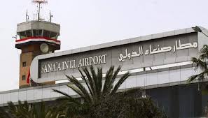 خمس طائرات تهبط بمطار صنعاء في مشهد غير معتاد