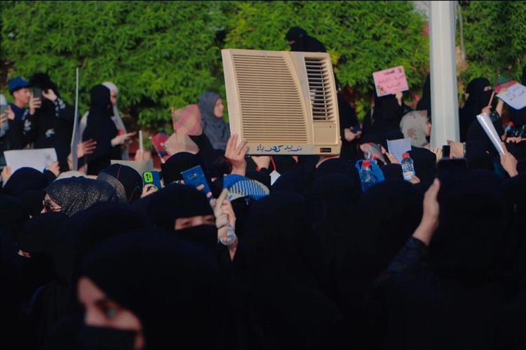 ثورة النساء في عدن: بين الأيديولوجيا والسياسة... ما دور توكل كرمان؟