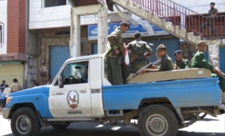 سطو مسلح بزي عسكري يهز شركة صرافة وينهب ملايين الريالات