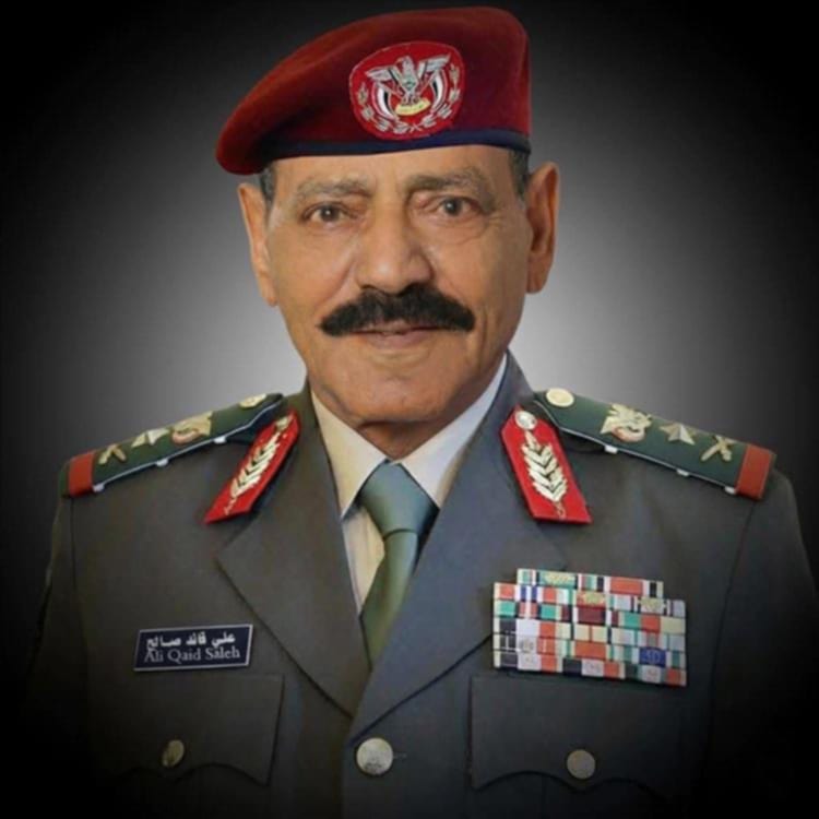 رحيل قائد عسكري بارز في وزارة الدفاع اليمنية أثناء تواجده بأمريكا